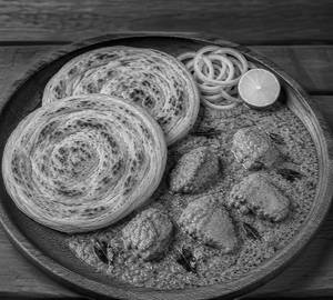 Parota with Chicken Curry 