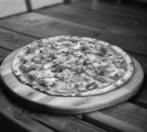 Chicken makhani pizza [8.5 inches]