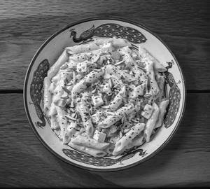 White Sauce Pasta