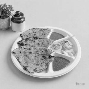 Tandoori Paneer+ Pyaj+Gobhi+Aloo Mix Parantha