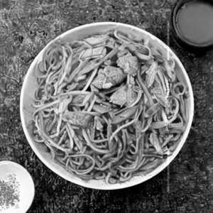 Stir fried chicken noodles (nv)