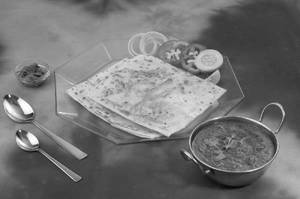 Reshmi Paratha Kurma