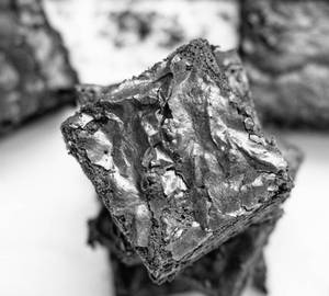 Eggless Crinkle Top Brownie
