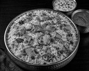 Hyderabadi Boneless Chicken Biryani