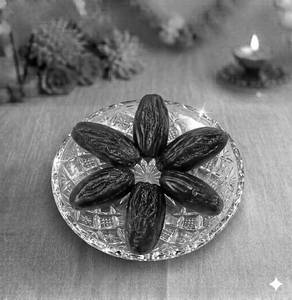 Khajoor (45 Gms) (vrat)