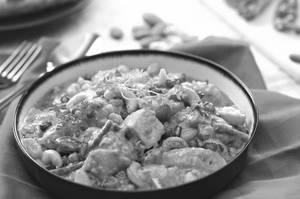 Sweet Navratan Korma [400 Grams To 450 Grams]