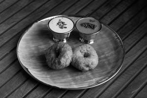 Medu Vada  [2 Pieces]