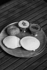 Idli Vada [2+1]