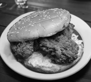 Hot Zinger Regular Burger