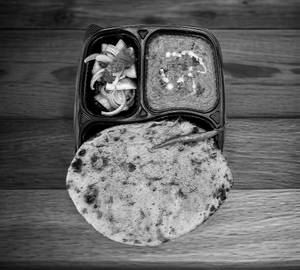 Aloo Parantha Thali 