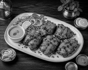 Chicken Tikka [6 Pieces]