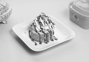 Strawberry Swiss roll