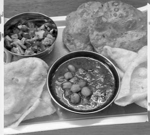 Chole Poori
