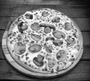 Veg Mushroom Single Topping Pizza(7"Inch)