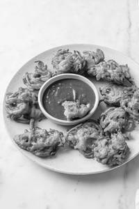 Onion Pakoda [8 Pieces]