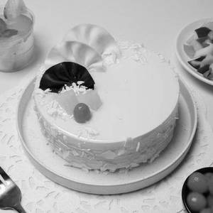 Pineapple Cake (1 Pound)