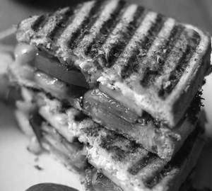 Grilled Veg Cheese Sandwich