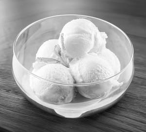 Litchi Ice Cream (Single Scoop)