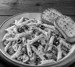 Veg penne pasta