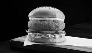 1 Orio milkshake + 1 Veg crispy burger                                                                                                     