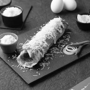 Egg Cheese Burst Roll