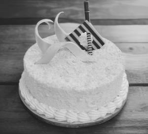 Whiteforest eggless cool cake