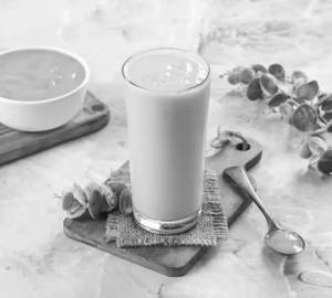 Dry Fruit Mango Lassi