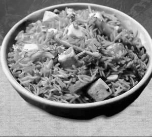 Schezwan paneer fried rice