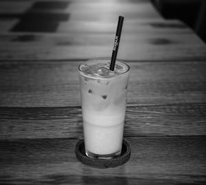 Iced latte