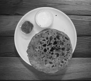 Sattu Paratha With Curd