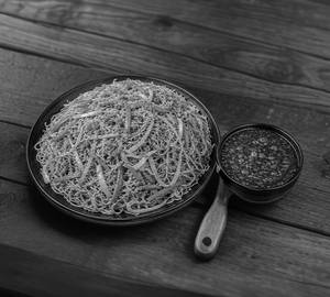 Fried Noodles & Sichuan Sauce