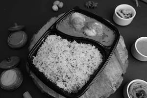 Egg Curry With Plain Rice