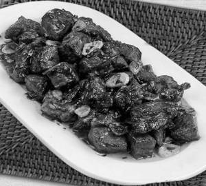 Garlic beef