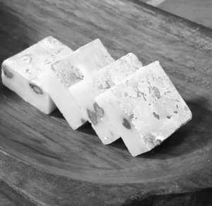 Pista Burfi