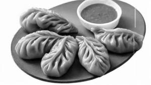 Veg kurkure momos