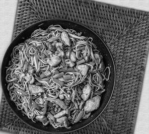 Schezwan mixed noodles