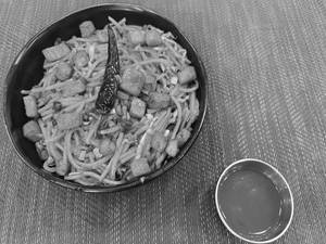 Schezwan Paneer Noodles