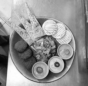 Hummus Platter