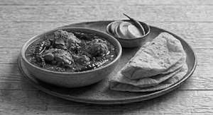 Andhra Chicken Curry With 3 Phulka