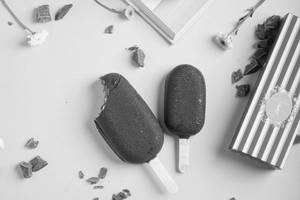 Belgian Chocolate and Salted Caramel Ice Cream Bar .