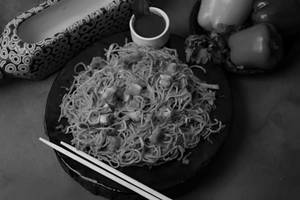 Chicken Chilli Garlic Noodles