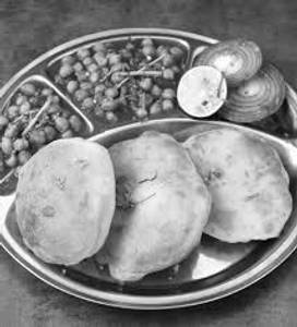 Chole With 4 Bhature Jumbo