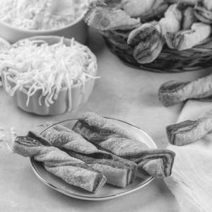 Paprika Rolls