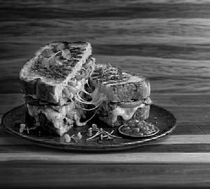 Grilled Veg Cheese Sandwich