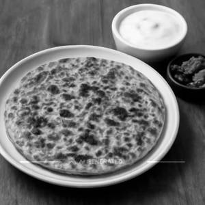 ALOO PARATHA WITH CURD