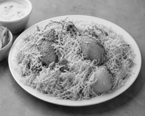 Chicken Biryani 650 Ml ( Kolkata Style With Potato )