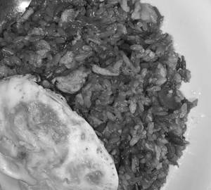 Egg Fried Rice With omelette & dry papad