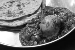 Egg Curry + 5 Butter Roti