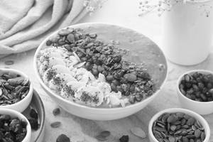 Banana Peanut Butter Smoothie Bowl