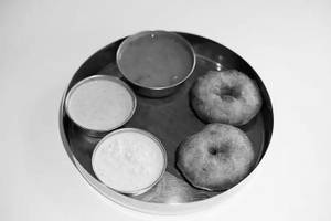 Vada Plate - 2 Pcs